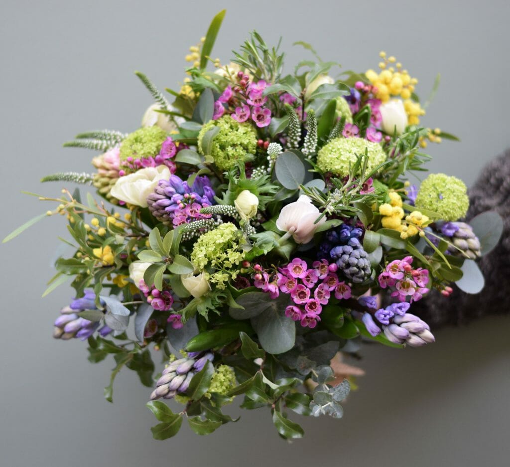 Sample photo of a Florist choice bouquet for Mother's Day spring available form Kensington flowers London