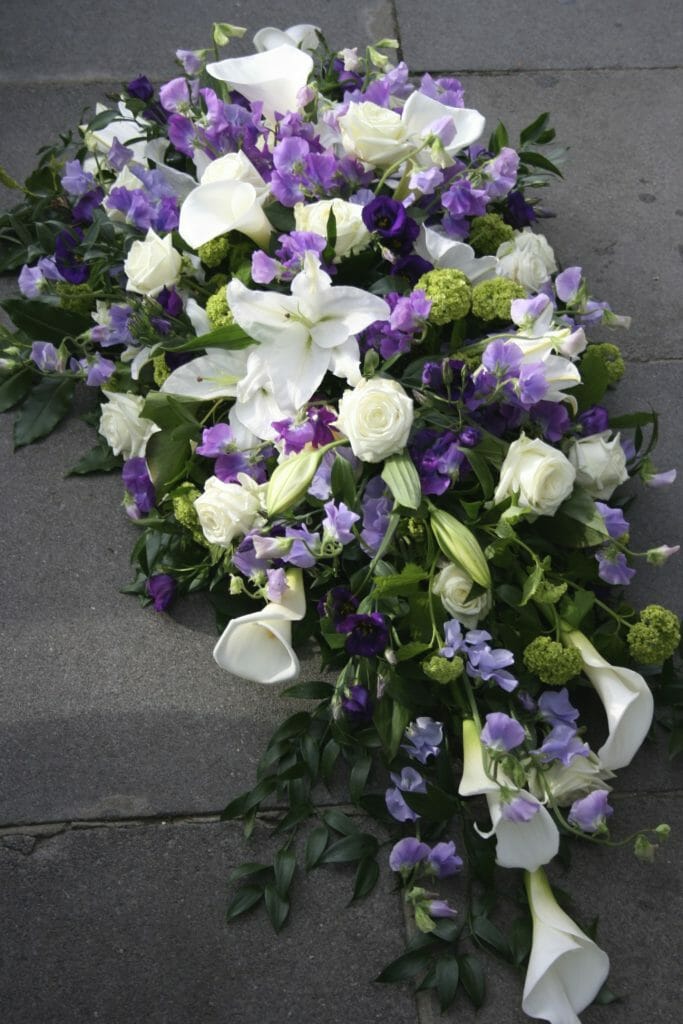 Funeral Flowers Sympathy Flowers London Delivery Service