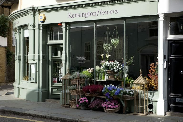Kensington flowers shop online for flower delivery London and nationwide