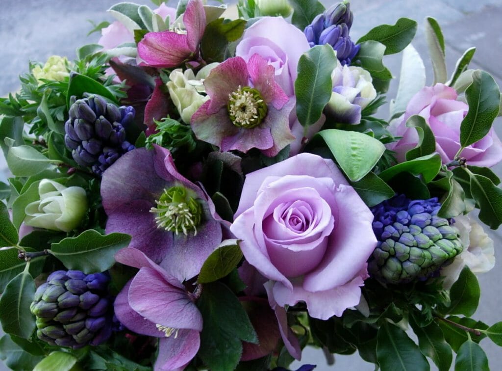 Rose and hellebore bouquet