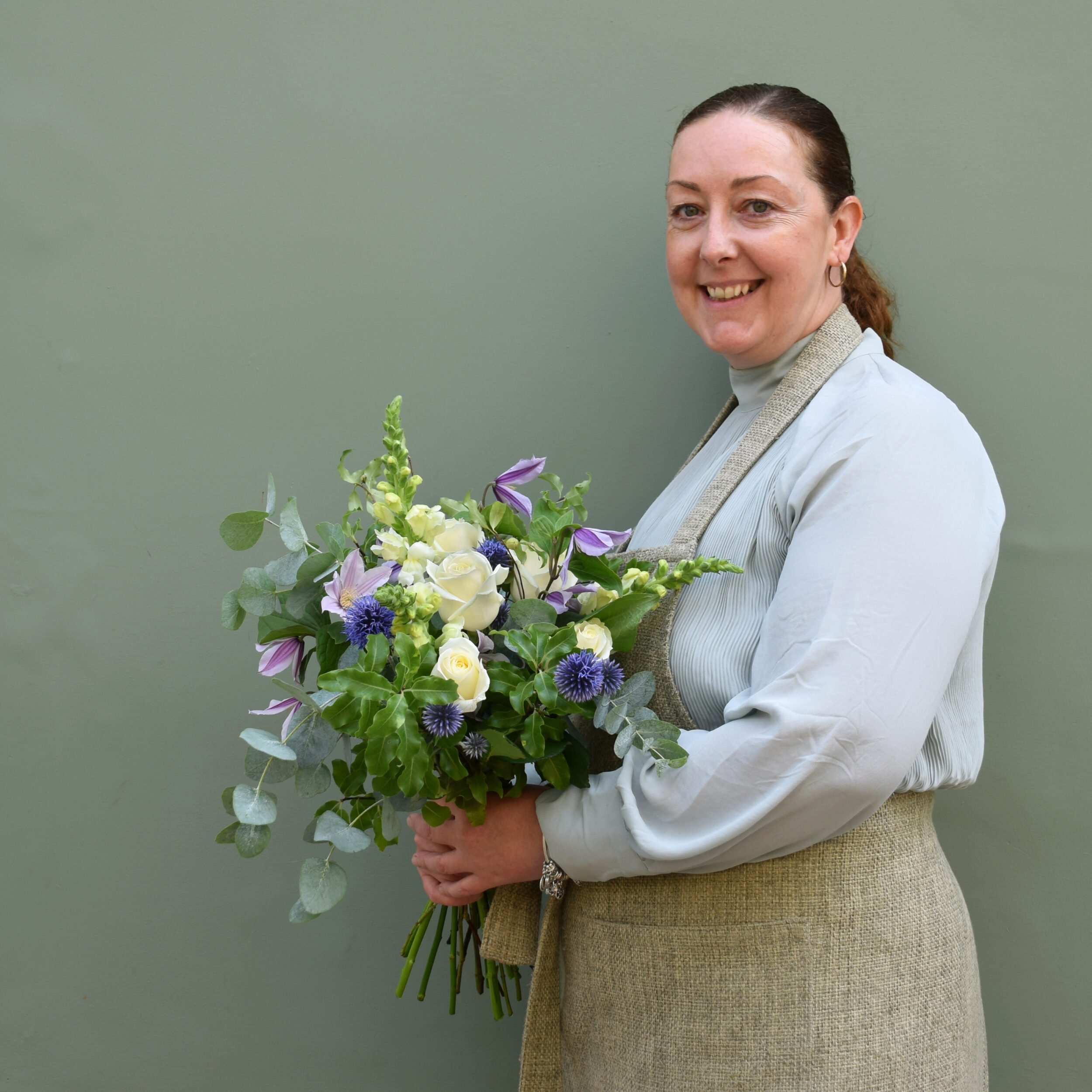 Photo showing a picture of Nicola, a member of the team at Kensington flowers London